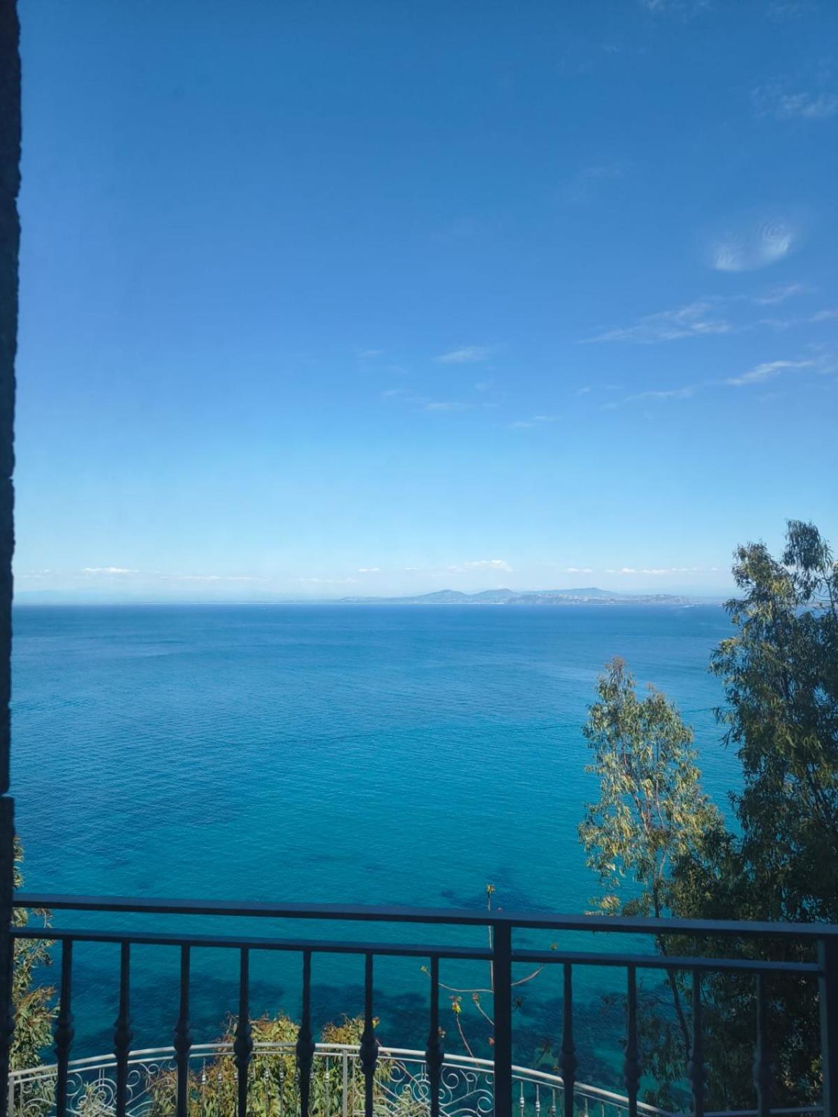 L'Incanto Suites Ischia 卡萨米乔拉泰尔梅 外观 照片